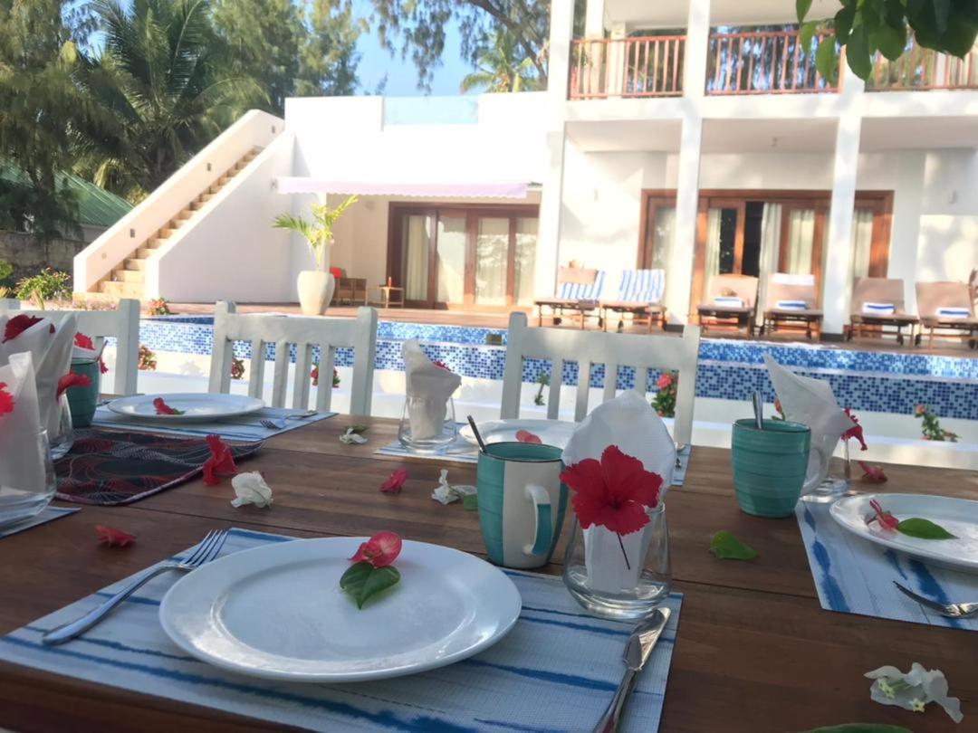 Kivuli Beach Resort Paje Buitenkant foto
