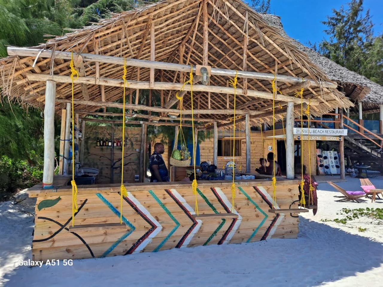 Kivuli Beach Resort Paje Buitenkant foto