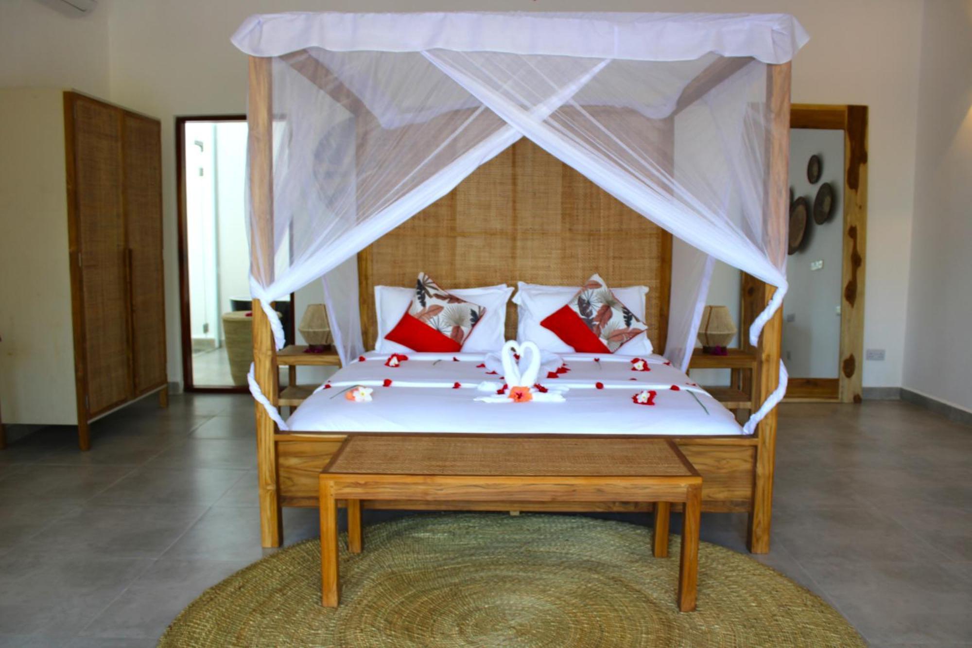 Kivuli Beach Resort Paje Buitenkant foto